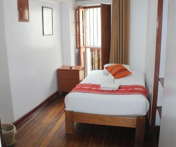 Hostel Turistico Illapa 119 Cusco